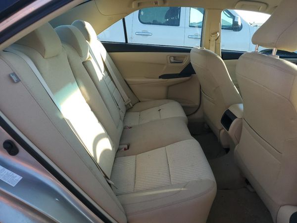 2015 TOYOTA CAMRY