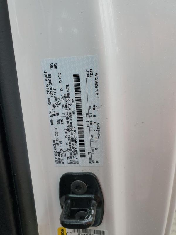2024 FORD F150