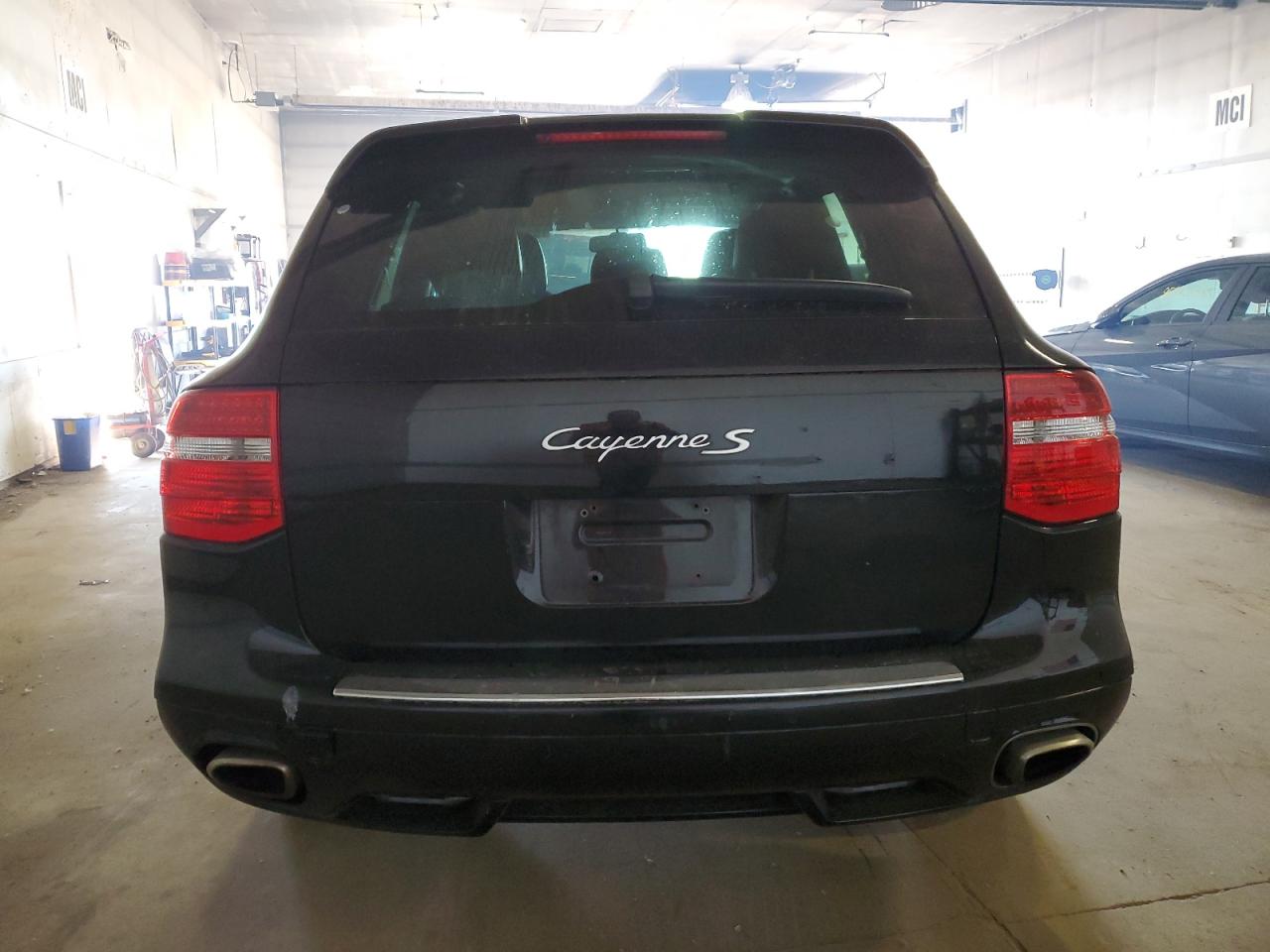 2010 PORSCHE CAYENNE