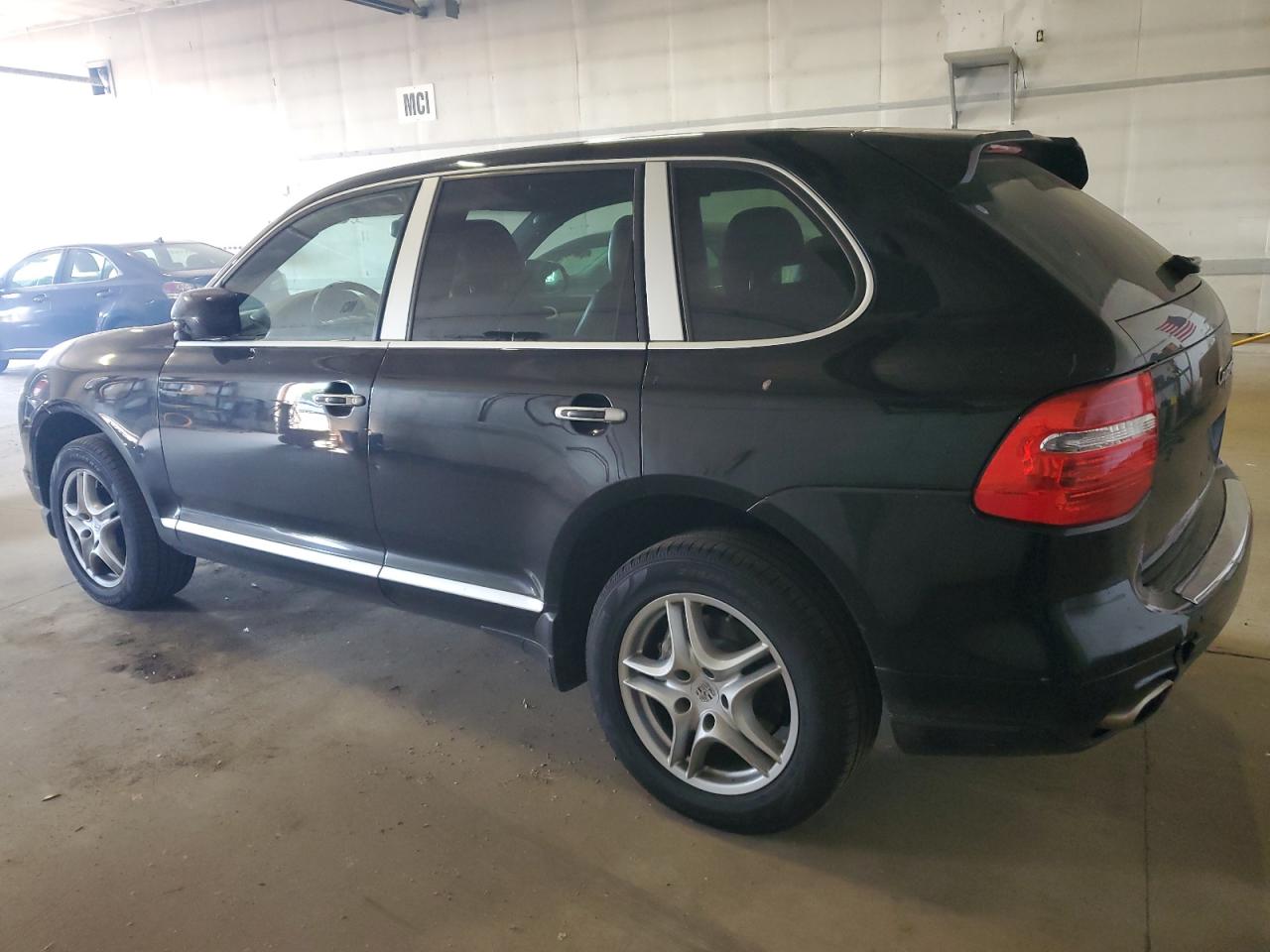 2010 PORSCHE CAYENNE