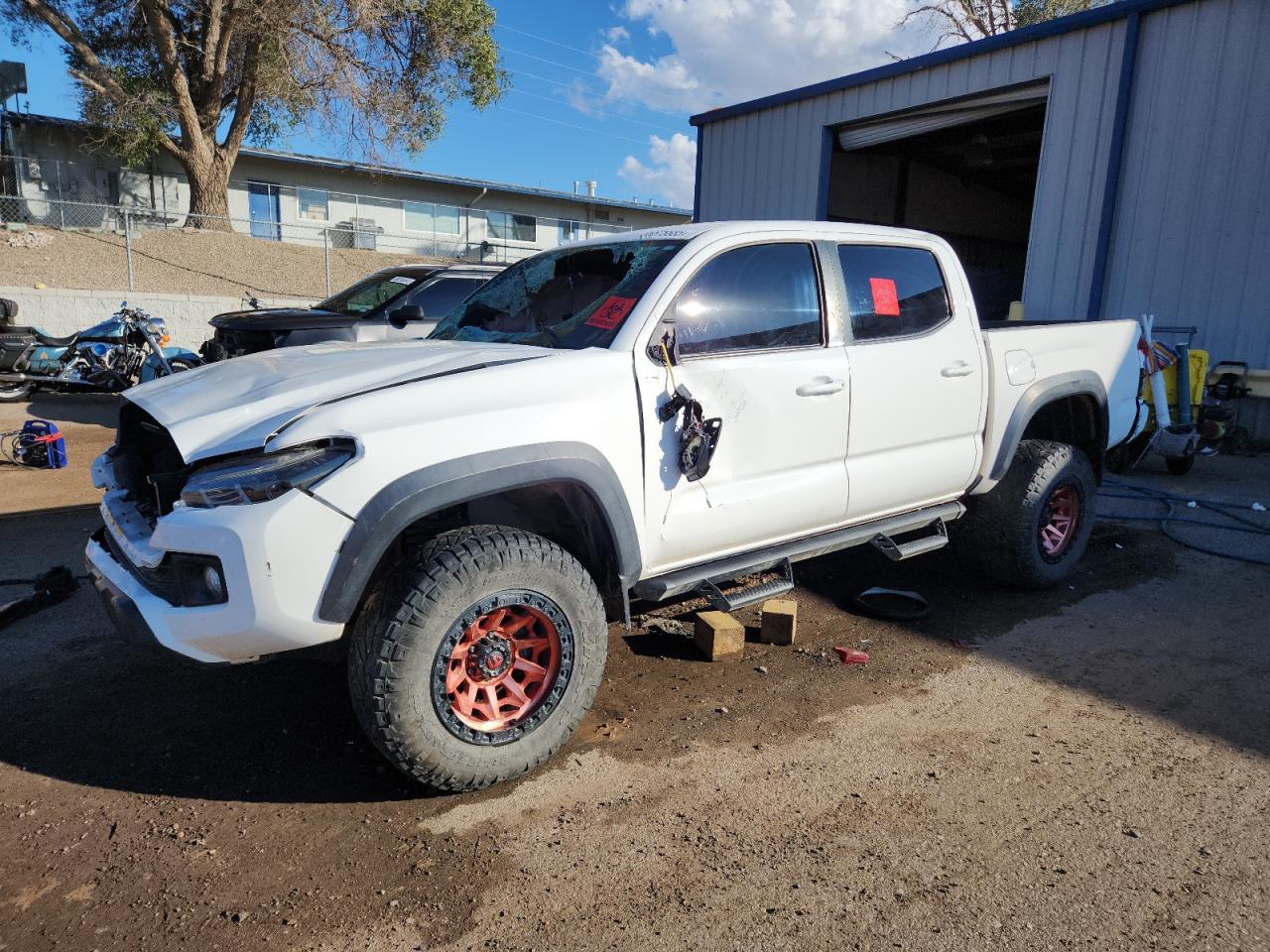 2019 TOYOTA TACOMA SR5