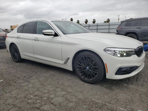 2018 BMW 530E
