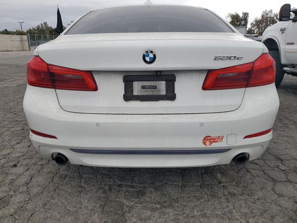 2018 BMW 530E