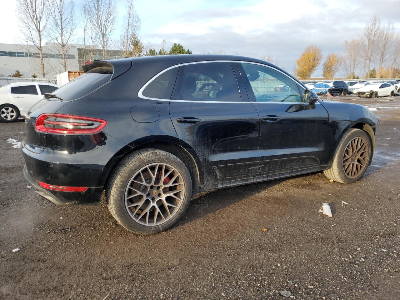 2017 PORSCHE MACAN