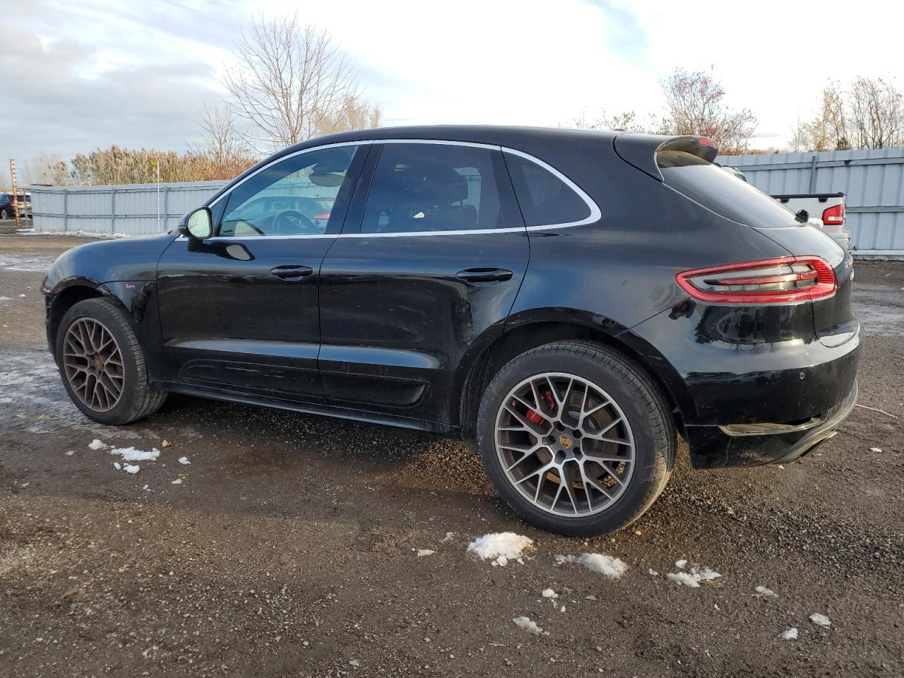 2017 PORSCHE MACAN