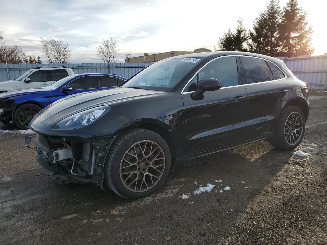 2017 PORSCHE MACAN