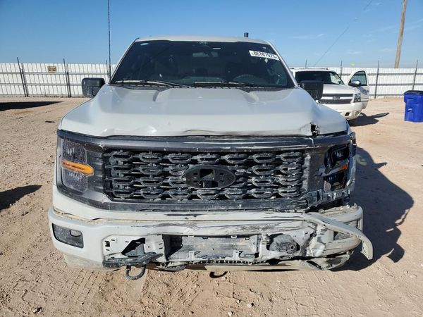 2024 FORD F150