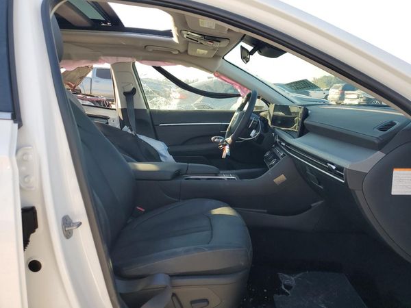 2025 HYUNDAI SONATA