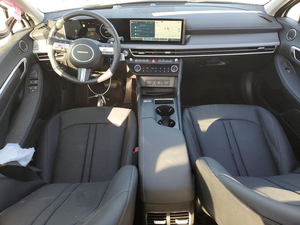 2025 HYUNDAI SONATA