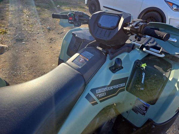 2025 KAWASAKI BRUTE FORCE 750