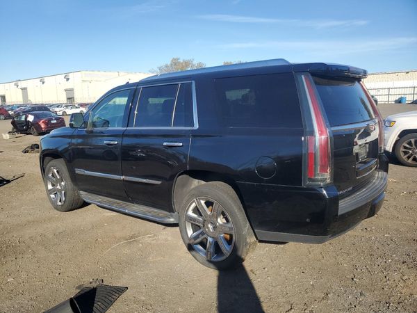 2018 CADILLAC ESCALADE Luxury