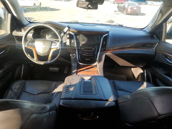 2018 CADILLAC ESCALADE Luxury