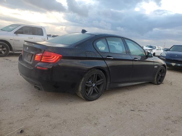 2016 BMW 550