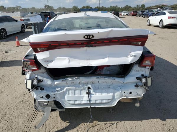 2021 KIA K5 LXS