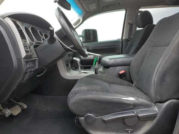 2012 TOYOTA TUNDRA SR5