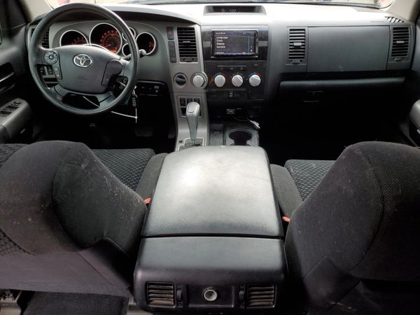 2012 TOYOTA TUNDRA SR5