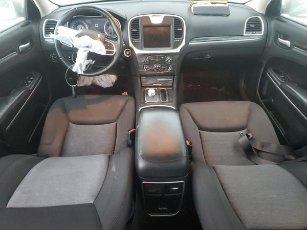 2018 CHRYSLER 300