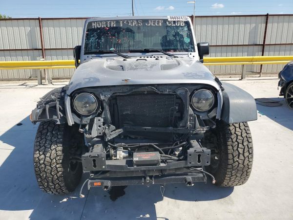 2016 JEEP WRANGLER