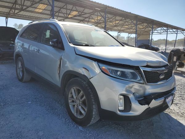 2014 KIA SORENTO