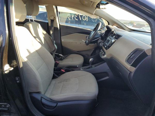 2016 KIA RIO