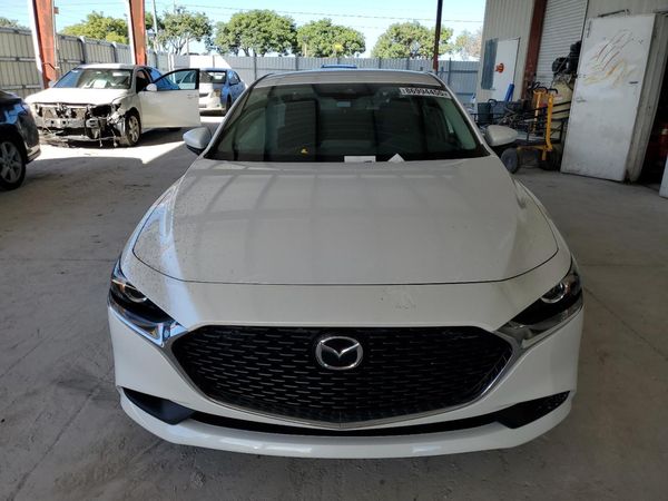 2020 MAZDA 3