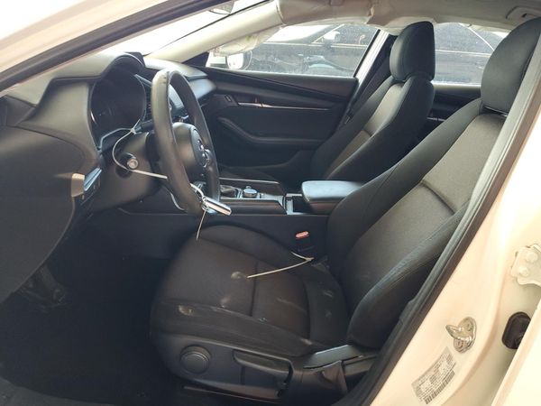 2020 MAZDA 3