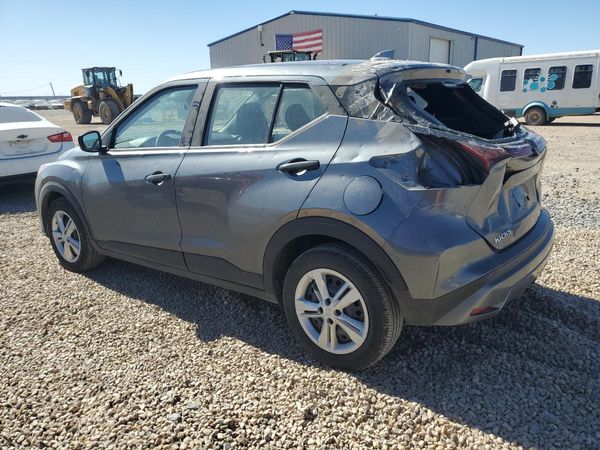 2024 NISSAN KICKS