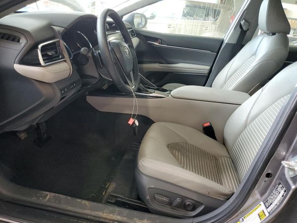 2018 TOYOTA CAMRY