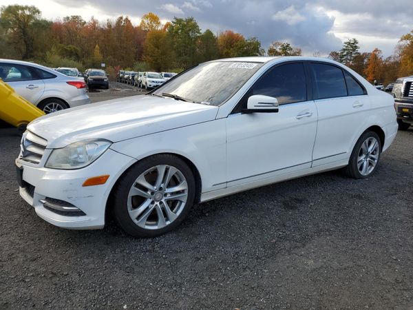 2013 MERCEDES-BENZ C