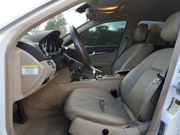 2013 MERCEDES-BENZ C