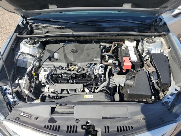 2024 TOYOTA CAMRY SE — Engine bay