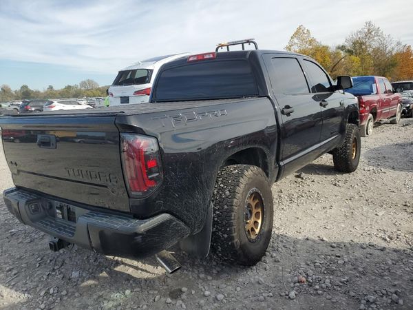 2015 TOYOTA TUNDRA