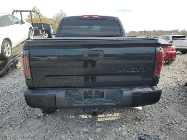 2015 TOYOTA TUNDRA