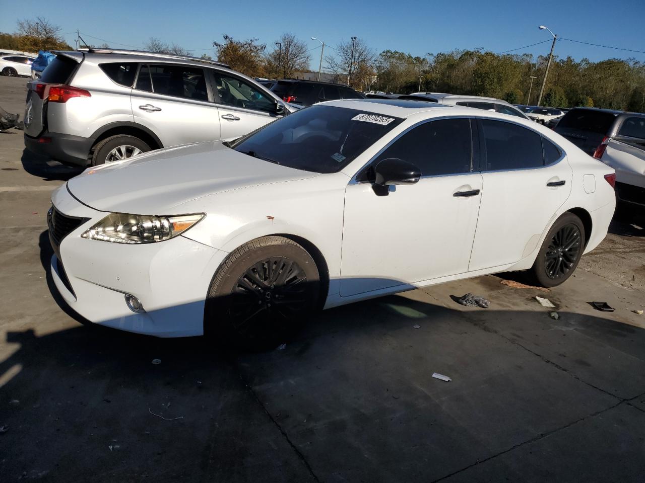2015 LEXUS ES 350 — Front 3/4