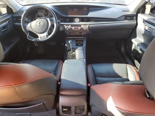 2015 LEXUS ES 350 — CKPT