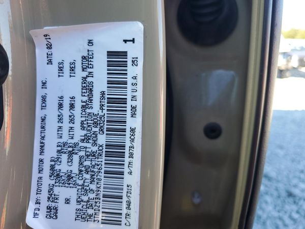 2019 TOYOTA TACOMA