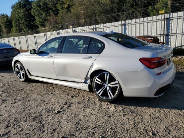 2017 BMW 740