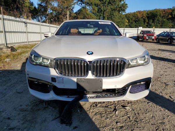 2017 BMW 740