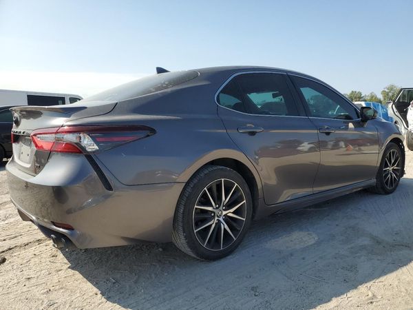 2022 TOYOTA CAMRY