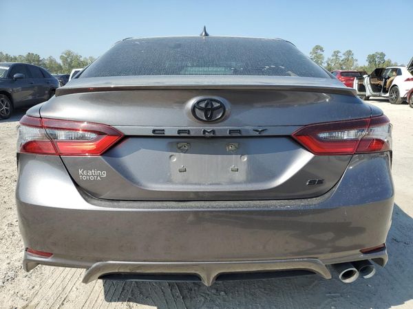 2022 TOYOTA CAMRY