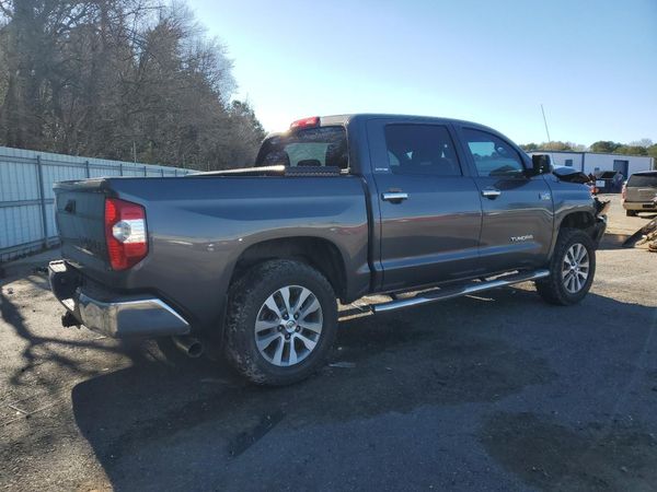 2017 TOYOTA TUNDRA Limited