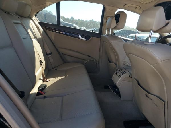 2014 MERCEDES-BENZ C