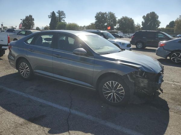 2021 VOLKSWAGEN JETTA S / SE / R-Line