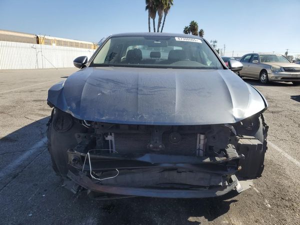2021 VOLKSWAGEN JETTA S / SE / R-Line