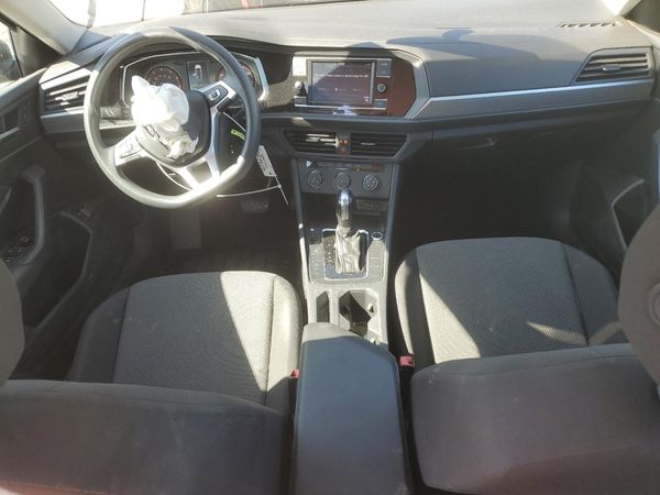 2021 VOLKSWAGEN JETTA S / SE / R-Line