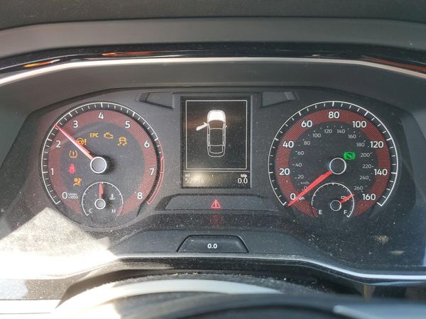 2021 VOLKSWAGEN JETTA S / SE / R-Line