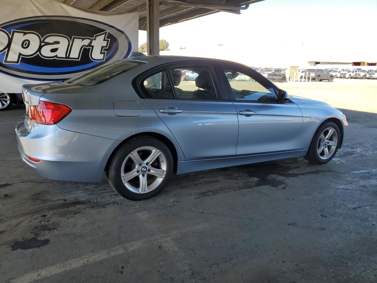 2013 BMW 320 I XDRIVE