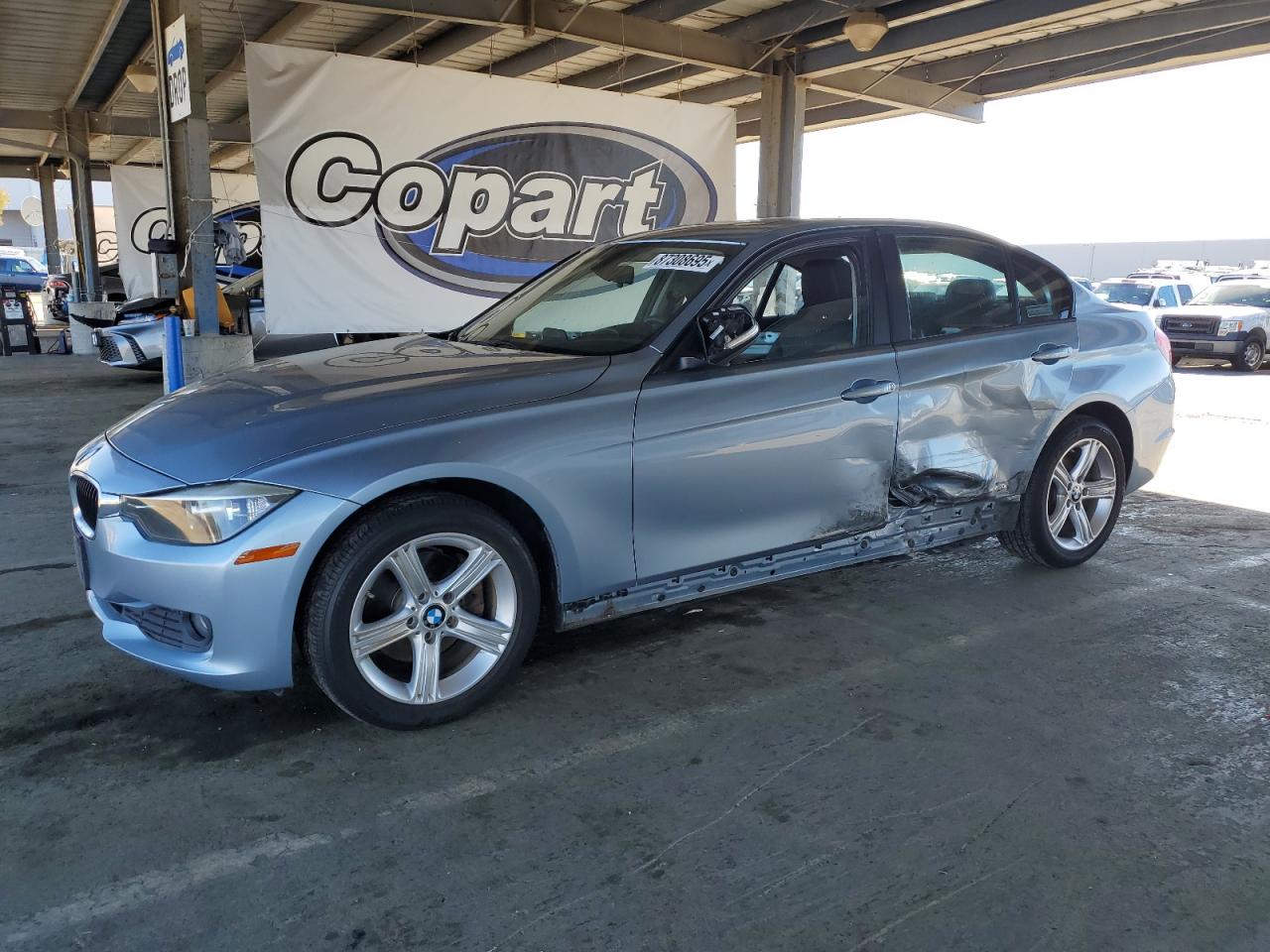 2013 BMW 320 I XDRIVE