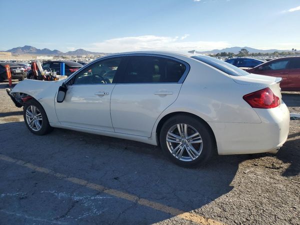 2013 INFINITI G37