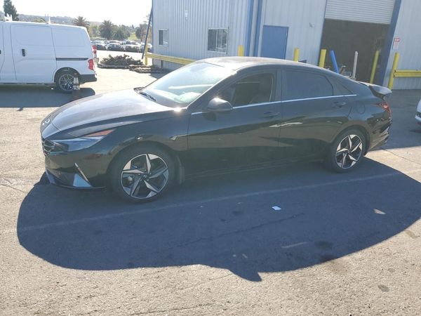 2023 HYUNDAI ELANTRA